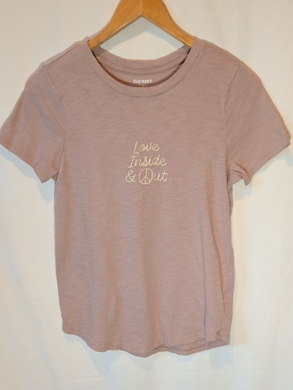 Old Navy Mauve Graphic Tee with 'Love Inside & Out'